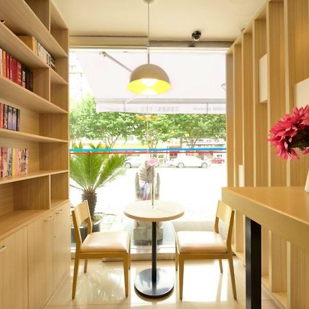 Hanting Hotel Zhuhai Gongbei Port Qinglv Nanlu Branch Dış mekan fotoğraf
