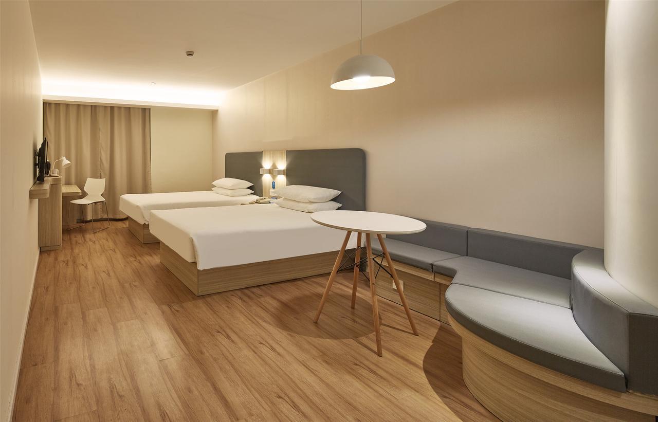 Hanting Hotel Zhuhai Gongbei Port Qinglv Nanlu Branch Dış mekan fotoğraf